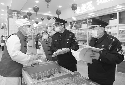北京市东城区市场监管局加大对在售元宵、汤圆等节日食品检查力度